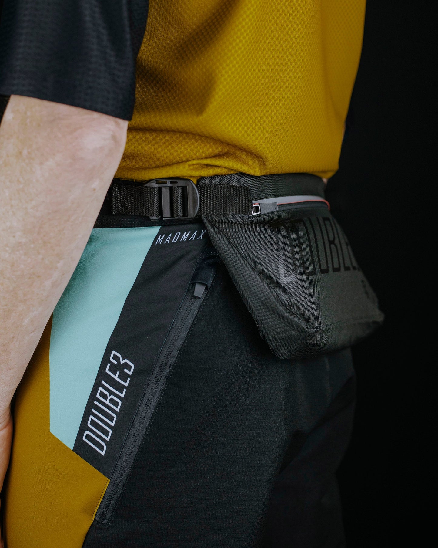 ANTONOV Pouch Pocket